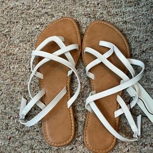 NWT white Amazon sandals